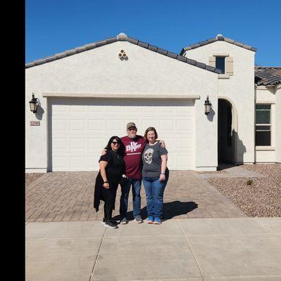 My lovely wife Norma on the left, with the Ross's in San Tan Valley.