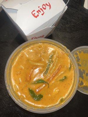 Red chicken curry