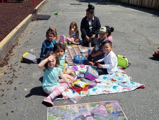 International Picnic Day