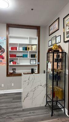 The front desk at Health U Spa, the best massage spa in Philadelphia's Chinatown!