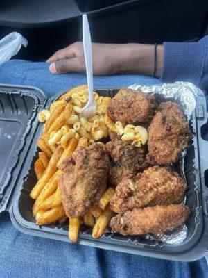 Lemon pepper wings, seasoned fries and mac and cheese