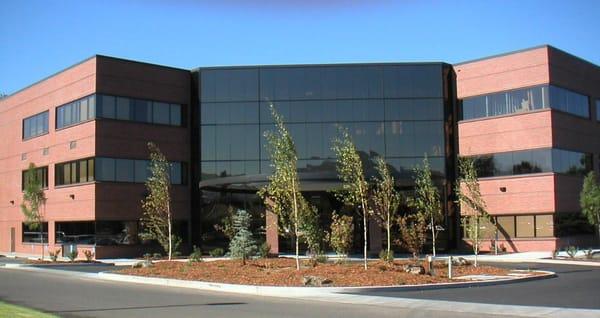 Front Entrance view of our location on East Barnett Road in Medford, Oregon