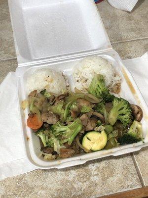 Stir fry chicken and veggies