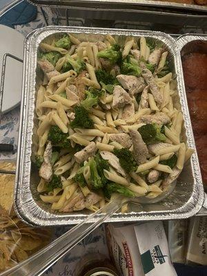 Pasta with Chicken and Broccoli