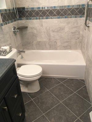 Jackson Plumbing, Inc., supplies & installs ceramic tile flooring as part of your bathroom remodeling service.