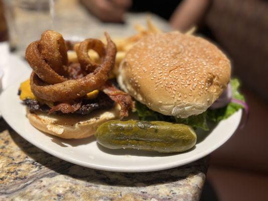 Bbq bacon burger