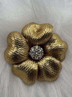 Vintage Tiffany and Co 18 Kt Gold Flower with .60 ct diamond