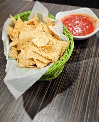 Chips & Salsa