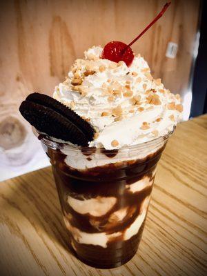 Large Hot Fudge Sundae