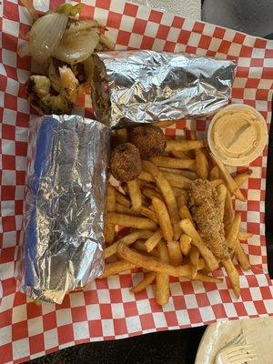 Po Boy sandwich with fries