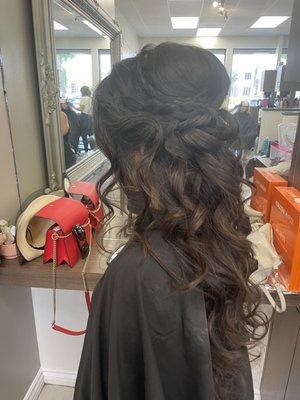 Side view of bridal hair do