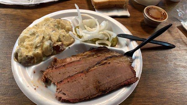 Brisket with the country taters.