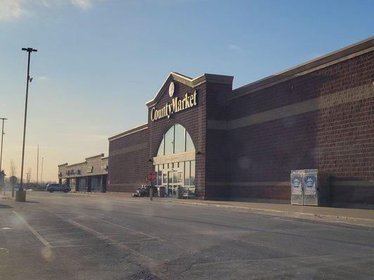 Great little grocery store in Winfield Missouri!