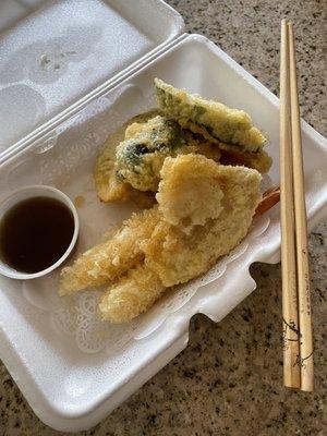 shrimp and vegetable tempura appetizer