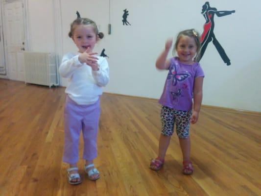 Tiny dancers