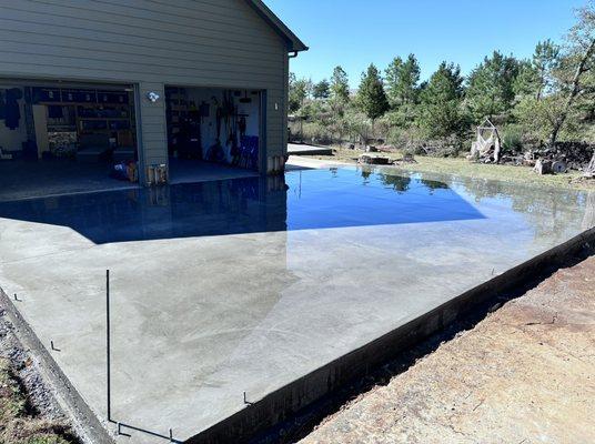 Finish garage foundation slab