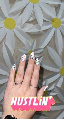 flower nails