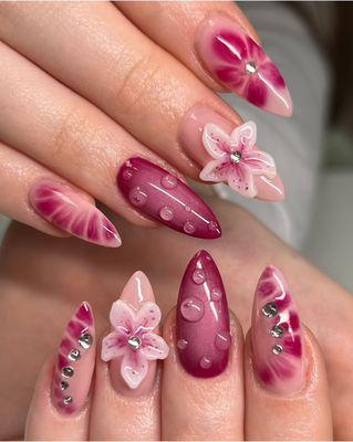 Modern’s Nails And Spa