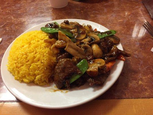 A "small" beef and mushroom plate.