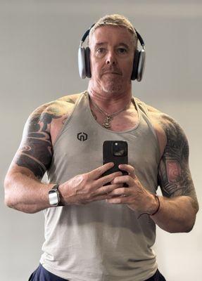 2 years in. age 56, weight 195. Arms 15.5"