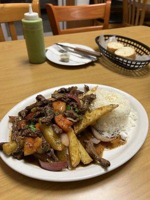 Lomo Saltado