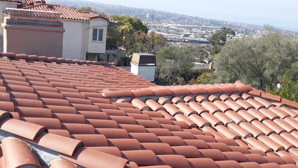 New clay tile 2-piece in Mission Hills