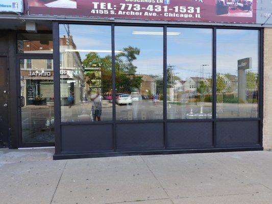 Built new storefront in Chicago after it was damaged by a car.