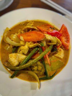 IG:@eats_hh  Panang Curry with Chicken