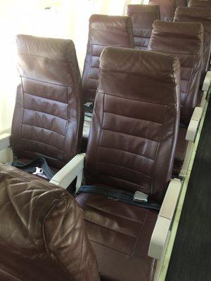 Bombardier Q400 Seating