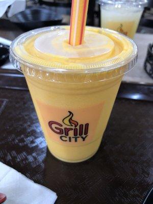 THE Best Mango smoothie I've ever had! WOW. A must try for sure! Boba is optional if you prefer.