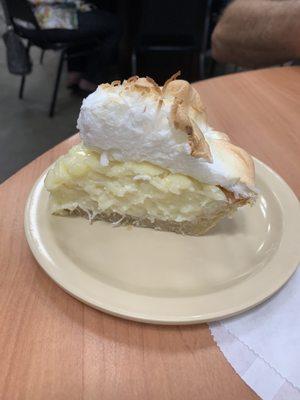 Coconut cream pie