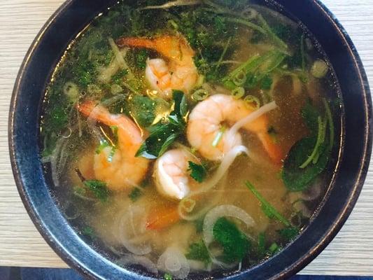 Pho Tom (Shrimp Pho)