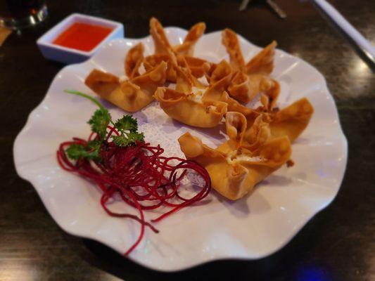 Crab cheese wonton