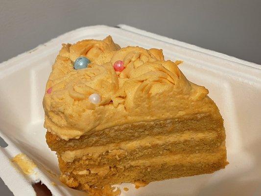 Thai Tea Cake: chiffon, not too sweet!