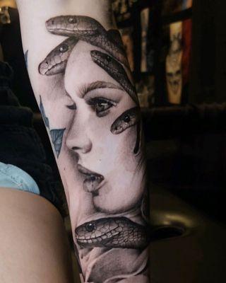 Realism Medusa Aaron Slachter Tattoo Artist