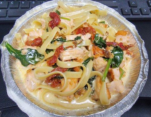 salmon fettuccine