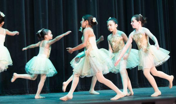 Ballet III students perform Summer Storm in the Spring Recital Photo: Joel Gonzalez @weourstory