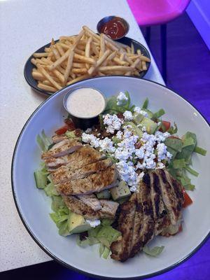 Cali Wedge salad with grilled chicken