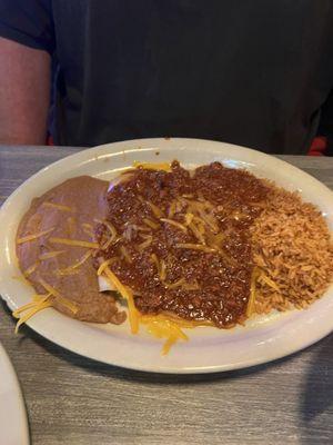 Cheese enchiladas with chili con Carne