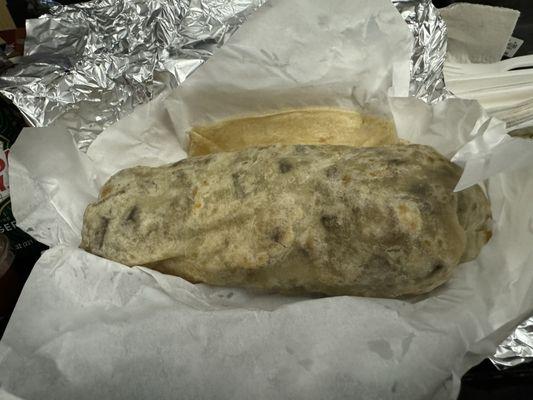 Carnitas burrito