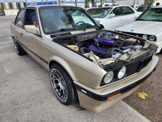 BMW E30