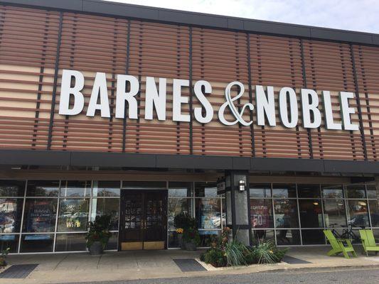 Barnes & Noble Booksellers