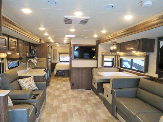 Coachmen Mirada interior