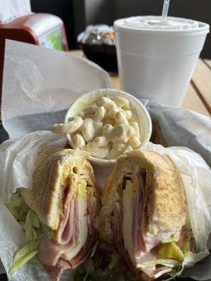 Italian sub w/macaroni salad