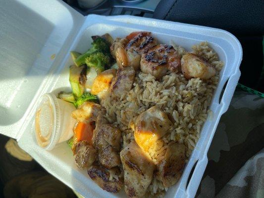 Chicken and shrimp hibachi