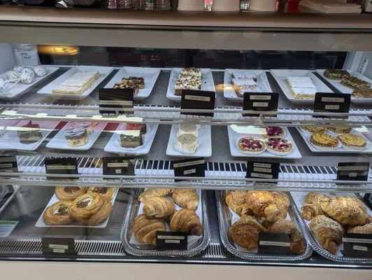 Saint Honore French Bakery