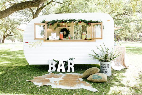 Bartenders4you #Sipsy Vintage Camper Bar