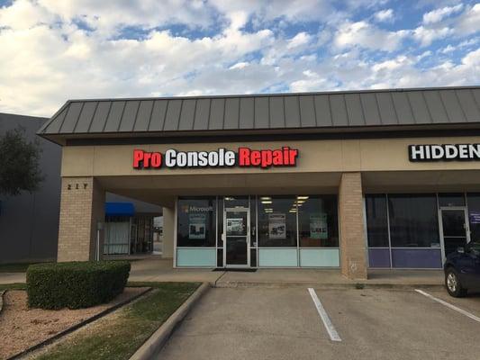 Pro Console Repair  217 Harwood Rd Suite 106 Bedford TX 76021