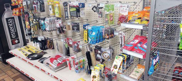 Raiders accessories keychains advisor mirror tire gauges and many more.