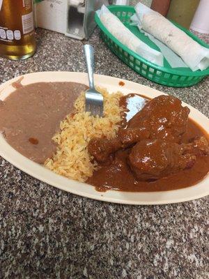 Plato de Mole (Wednesday lunch)